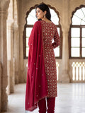 Red Abstract Print Kurta set in Art Silk