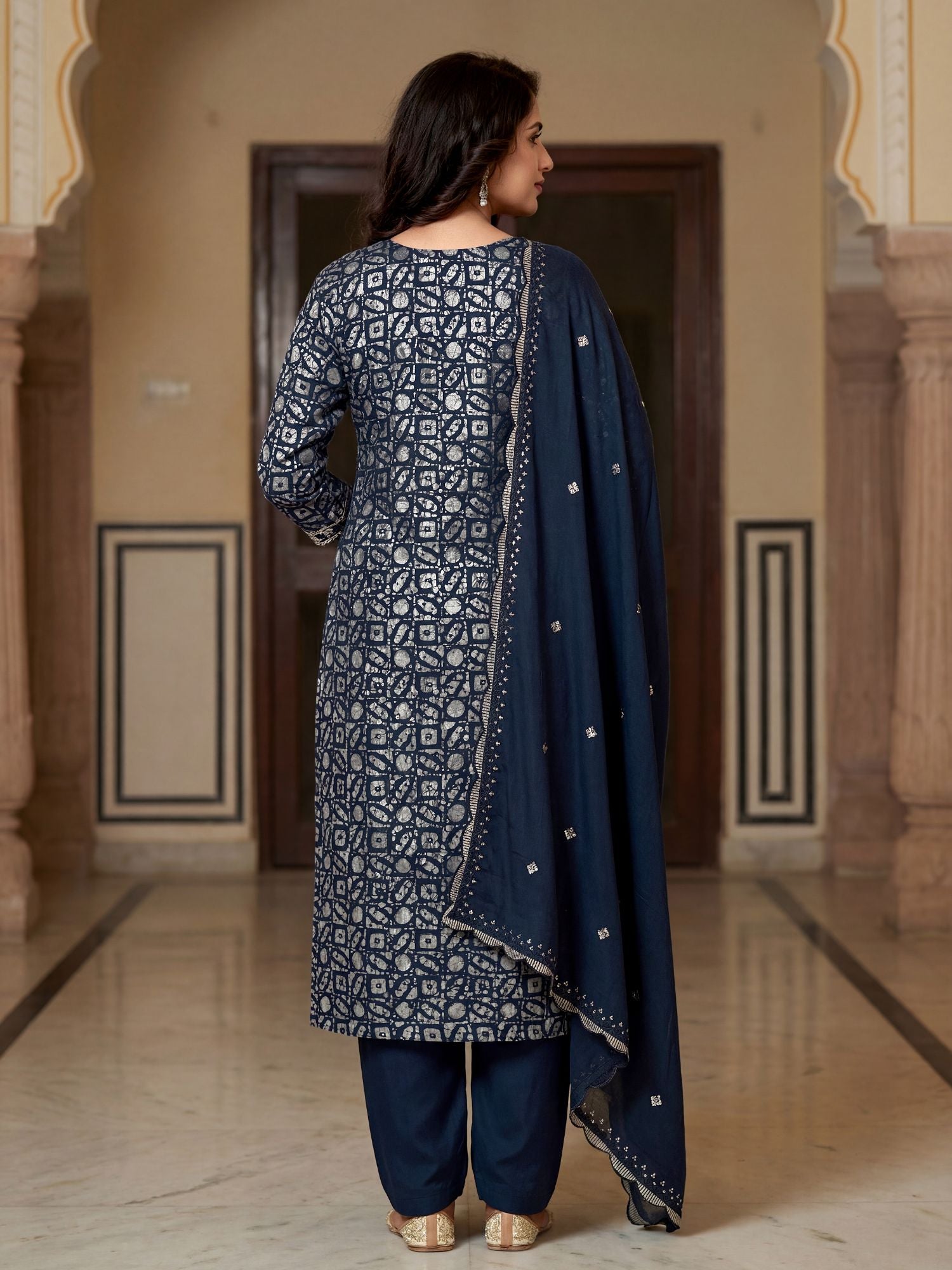 Navy Blue Abstract Printed Kurta Set in Art Silk