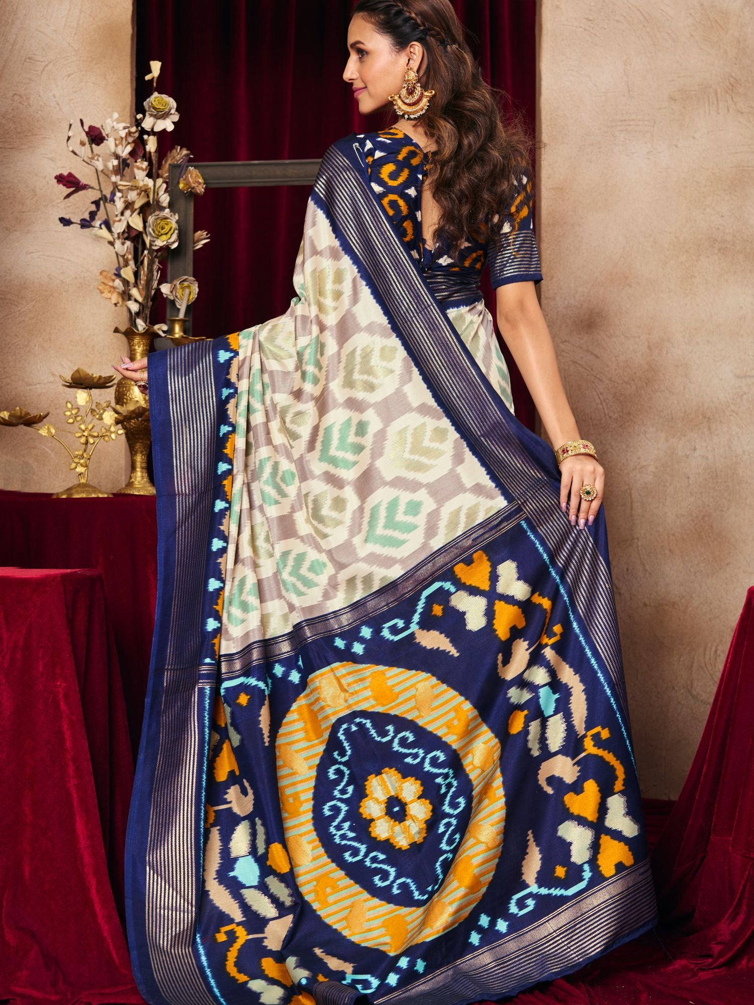 Off White Ikat Print Tussar Silk Saree