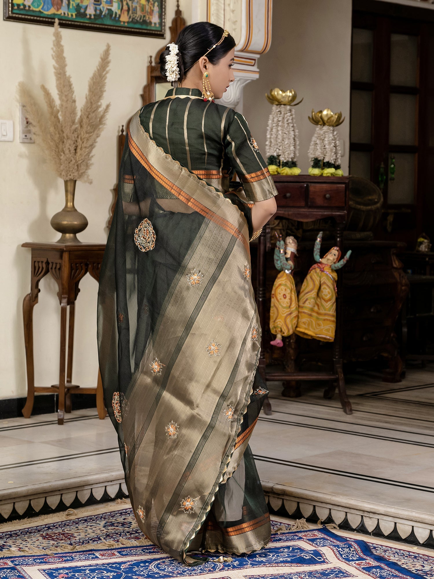Black Linen Cutdana Woven Work Saree